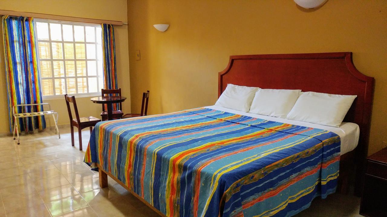 Sun Suites Cozumel Exterior foto