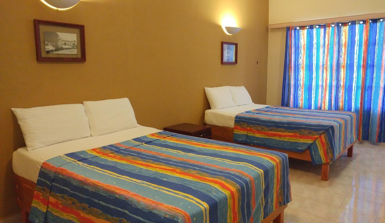 Sun Suites Cozumel Exterior foto